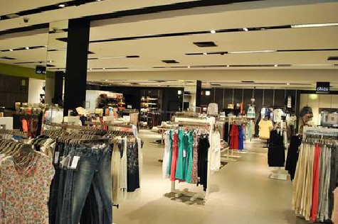 浦北商场里的店面怎么装修？